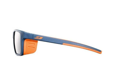 快適な山の子供のための自転車に乗るEyewearの耐久のラップアラウンドの広い形 サプライヤー