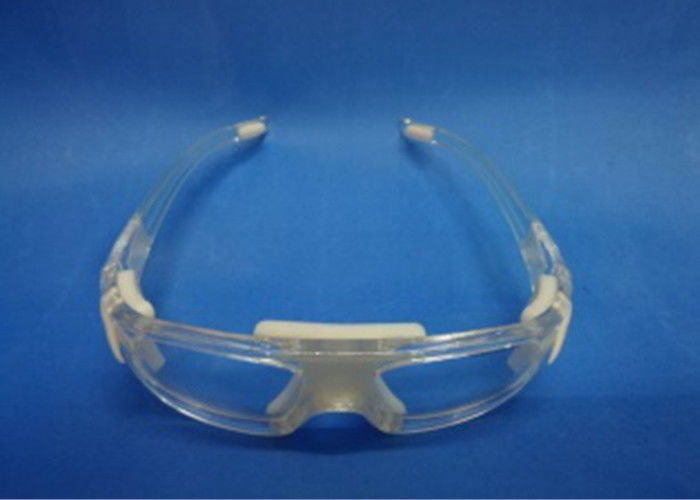 流行の保護スポーツのゴーグルのEyewearの紫外線抵抗中型フレームのもみ サプライヤー